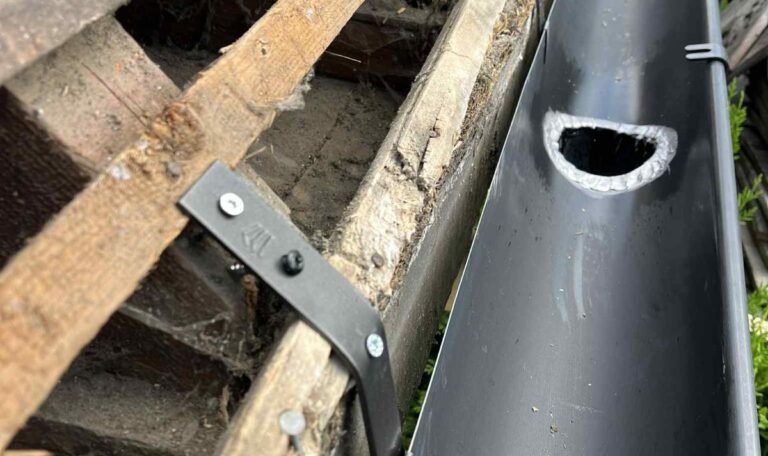Réfection de gouttières et rénovation de toiture