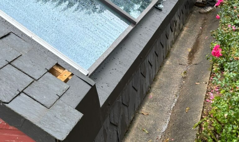 Toiture, verrière et zinguerie : confort et lumière pour une maison