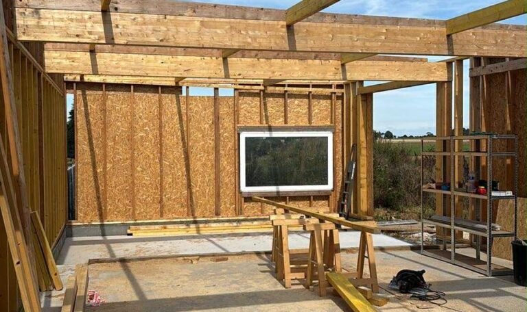 Construction d’un cabinet médical à Houpeville : une ossature bois performante